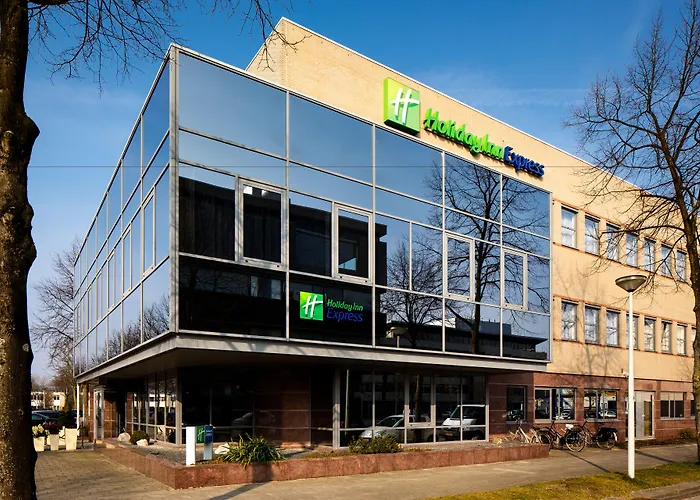 Holiday Inn Express Amsterdam - South By Ihg